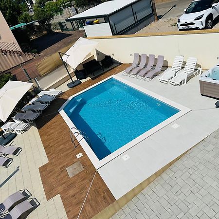Apartment Dida I Mara Malinska Kültér fotó