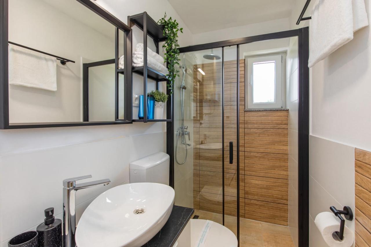 Apartment Dida I Mara Malinska Kültér fotó